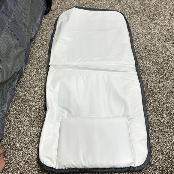 Bubblbay diaper bag backpack with changing station - gender neutral - Picture 16 of 16